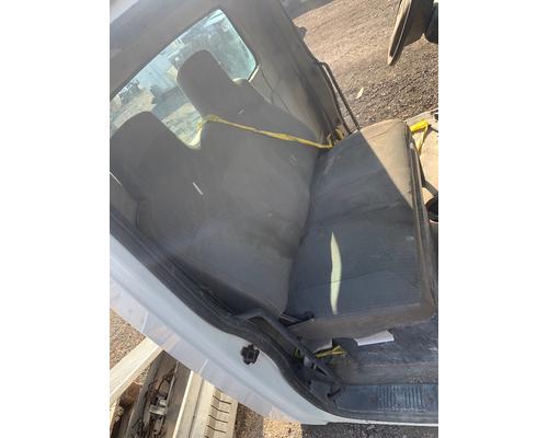INTERNATIONAL 4300 Cab