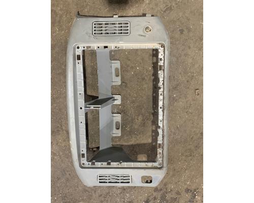 INTERNATIONAL 4300 Dash Panel
