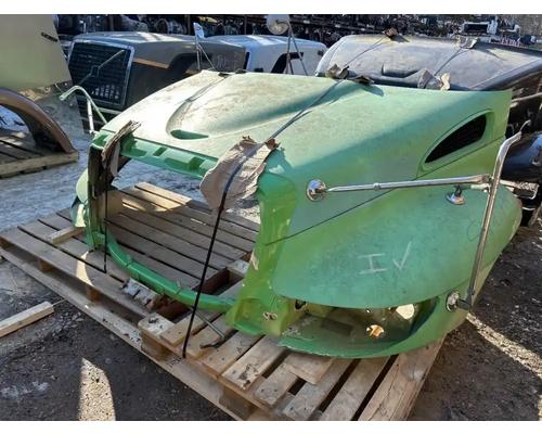  International 4300 Hood #