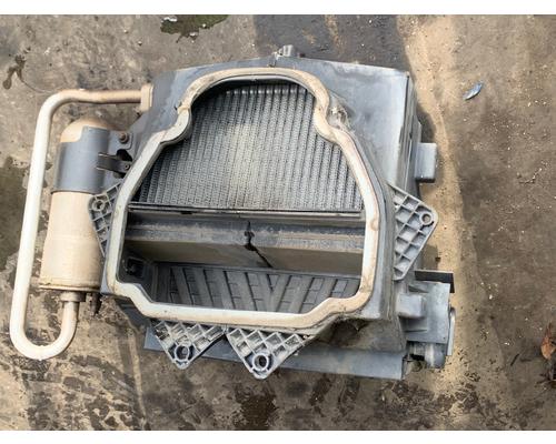 INTERNATIONAL 4300 Heater Assembly