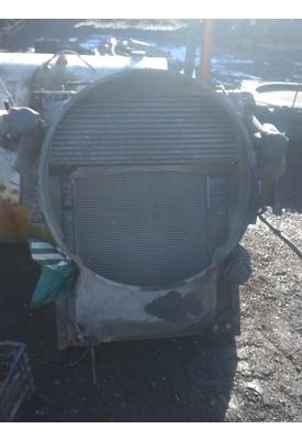 INTERNATIONAL 4300 Radiator