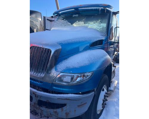 INTERNATIONAL 4400 LP Hood