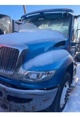 INTERNATIONAL 4400 LP Hood