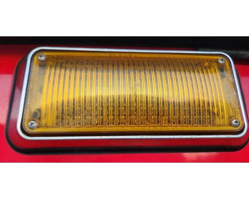 international-4400-lp-tail-lamp #1436577