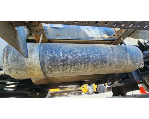 International 4400 Air Tank # International 4400 Air Tank #
