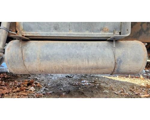 International 4400 Air Tank # International 4400 Air Tank #