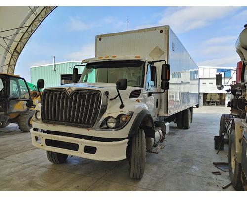 INTERNATIONAL 4400 Complete Vehicle