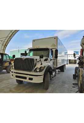 INTERNATIONAL 4400 Complete Vehicle