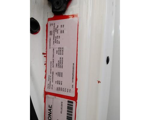 INTERNATIONAL 4400 Complete Vehicle