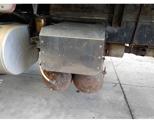 INTERNATIONAL 4400 Complete Vehicle