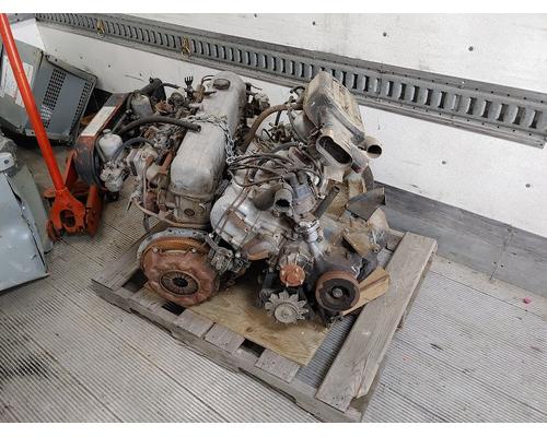 INTERNATIONAL 4400 Complete Vehicle