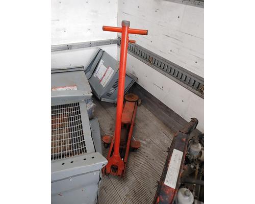 INTERNATIONAL 4400 Complete Vehicle