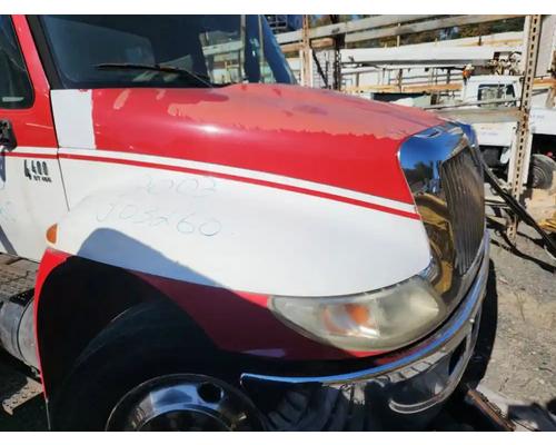  International 4400 Hood #
