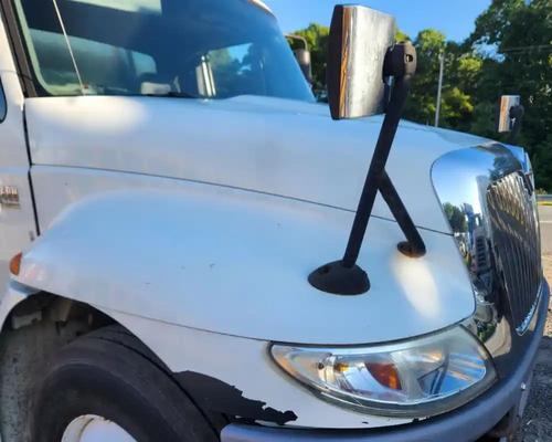  International 4400 Hood #