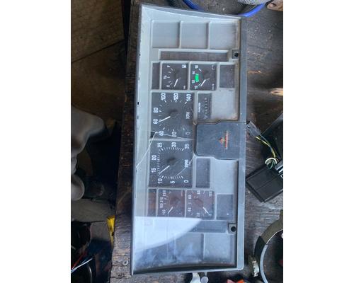 INTERNATIONAL 4700 LOW PROFILE Instrument Cluster