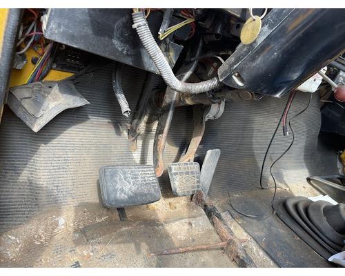 INTERNATIONAL 4700 Complete Vehicle