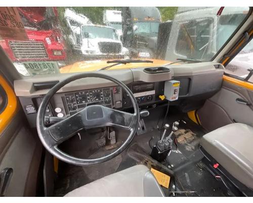 International 4700 Dash Assembly #