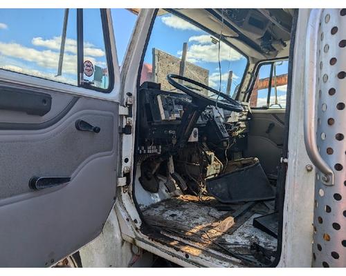 INTERNATIONAL 4700 Rebuilders