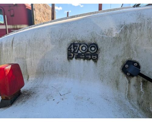 INTERNATIONAL 4700 Rebuilders