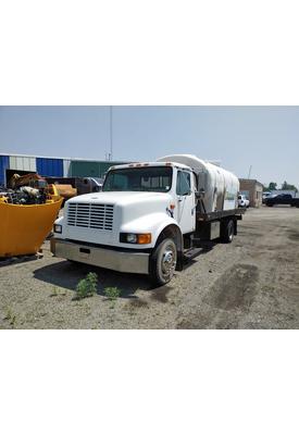 INTERNATIONAL 4700 Rebuilders