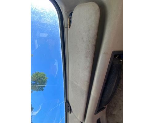  International 4700 Visor #