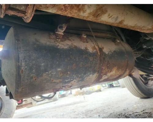 International 4900 Air Tank # International 4900 Air Tank #