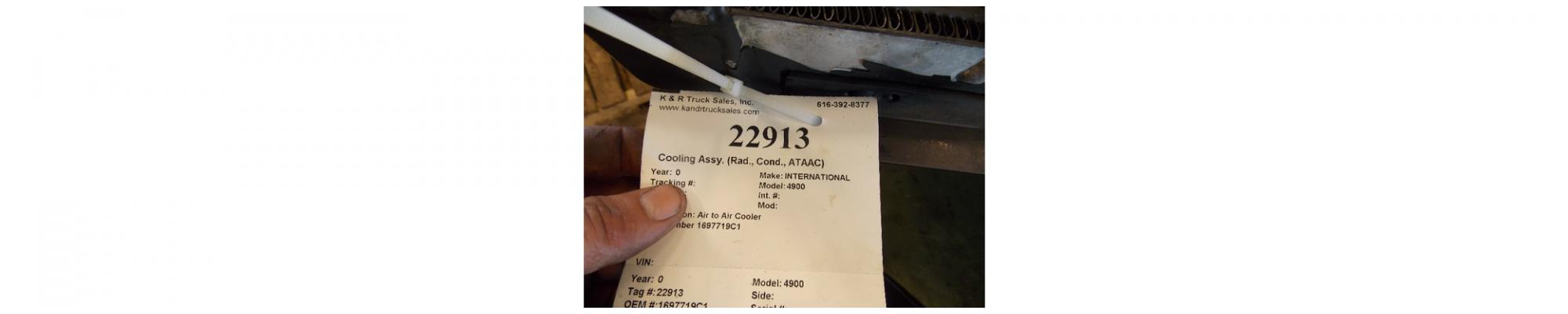 https://imagehost.heavytruckparts.net/image/INTERNATIONAL_4900_Charge-Air-Cooler-(ATAAC)_6483483_1_22913_2.jpg?w=2000