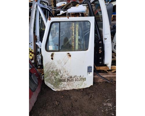 INTERNATIONAL 4900 Door Assembly, Front