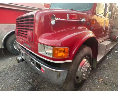  International 4900 Hood #