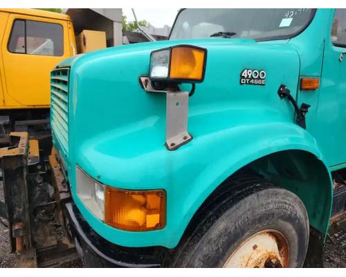  International 4900 Hood #