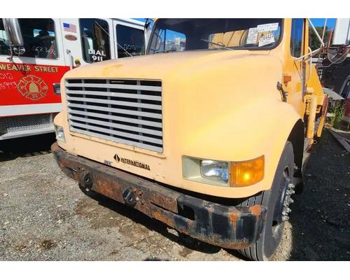  International 4900 Hood #