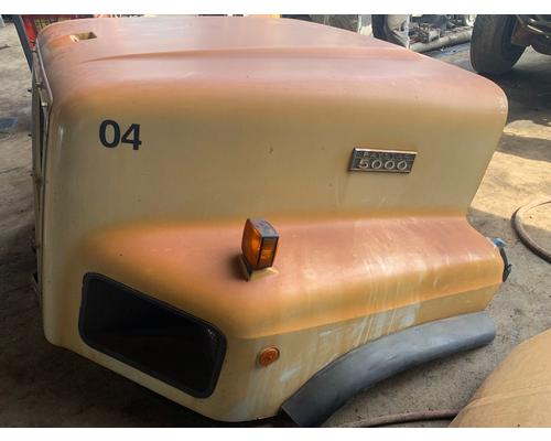 INTERNATIONAL 5000 Hood