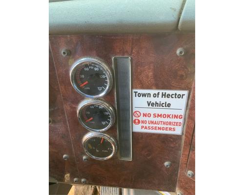 International 5600I Instrument Cluster #
