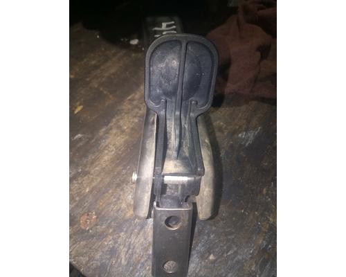 INTERNATIONAL 700 Hood Latch