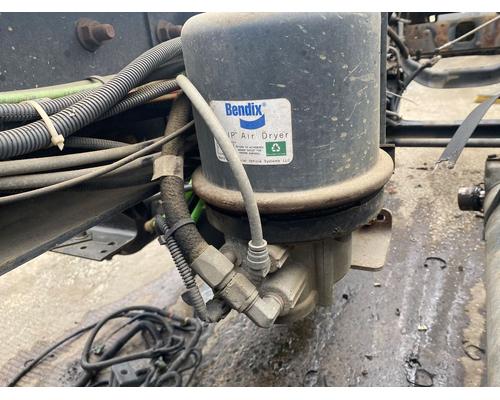  International 7300 Air Dryer #