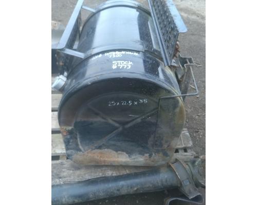 INTERNATIONAL 7300 Fuel Tank