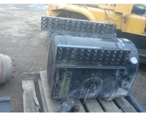 INTERNATIONAL 7300 Fuel Tank