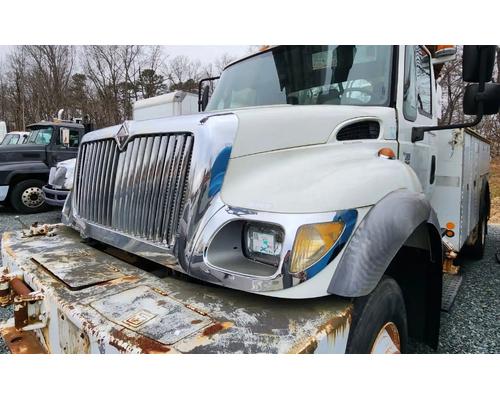  International 7300 Hood #