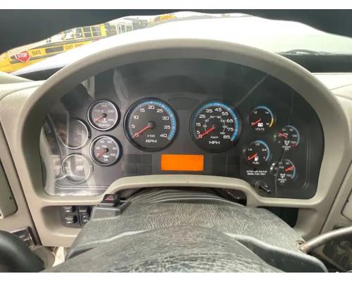  International 7300 Instrument Cluster #
