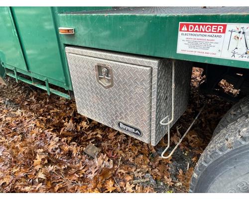 international-7300-tool-box #1330708