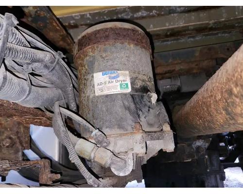  International 7400 Air Dryer #