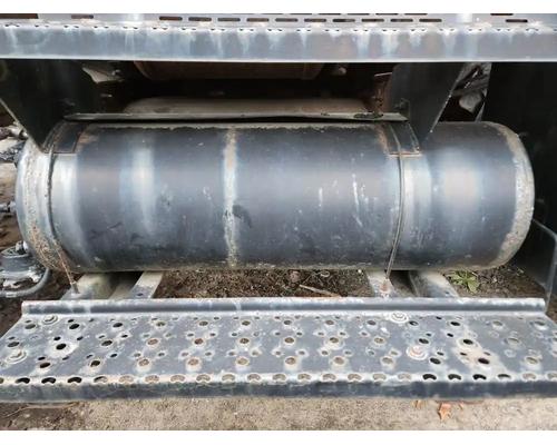 international-7400-air-tank #1449778
