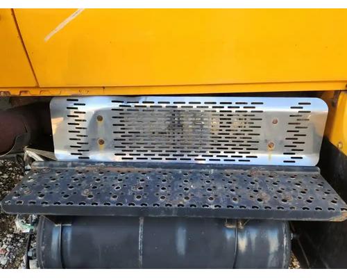  International 7400 DPF - Diesel Particulate Filter #
