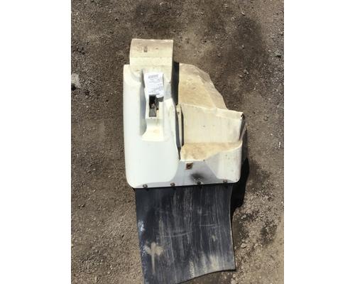 2008 INTERNATIONAL 7400 Fender Extension #