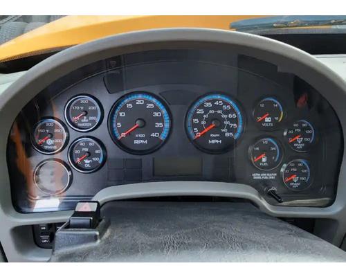  International 7400 Instrument Cluster #
