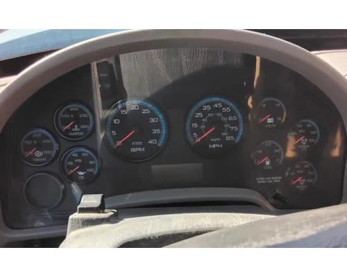  International 7400 Instrument Cluster #