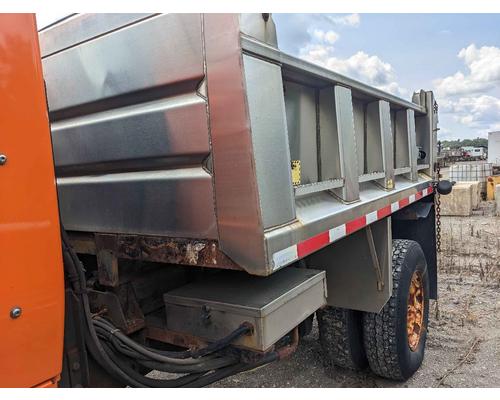 INTERNATIONAL 7400 Rebuilders