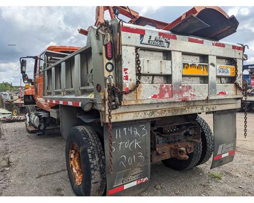 INTERNATIONAL 7400 Rebuilders