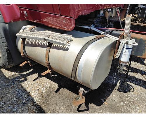 INTERNATIONAL 7600 Parts Vehicles