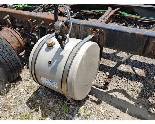 INTERNATIONAL 7600 Parts Vehicles